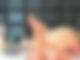 Maturedoly-1's Live Sex Cam Show