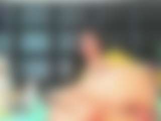 Live cam show with Maturedoly-1 - Athletic Tattoos on Soda Cam