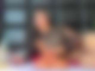 Maturedoly-1's Live Sex Cam Show