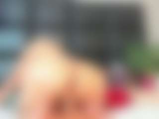 Maturedoly-1's Live Sex Cam Show