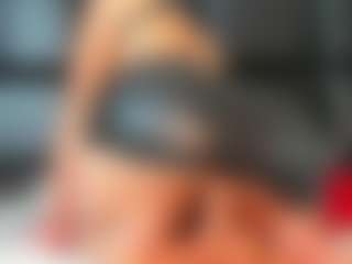 Maturedoly-1's Live Sex Cam Show