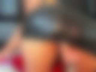 Maturedoly-1's Live Sex Cam Show