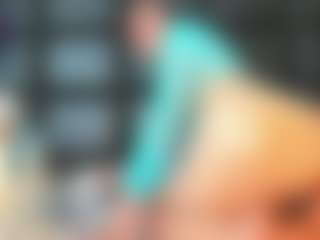 Maturedoly-1's Live Sex Cam Show
