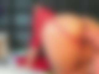Maturedoly-1's Live Sex Cam Show