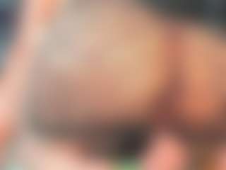 Maturedoly-1's Live Sex Cam Show