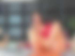Live-Cam-Show mit Maturedoly-1 - Athletic Brown Eyes auf Camsoda