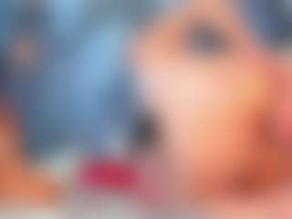 Maturedoly-1's Live Sex Cam Show