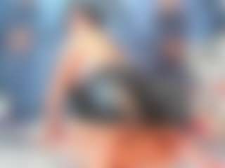 Maturedoly-1's Live Sex Cam Show