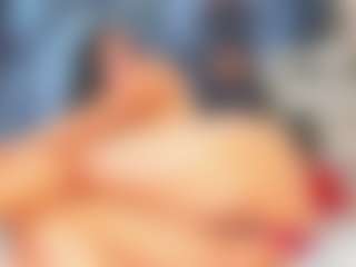 Maturedoly-1's Live Sex Cam Show