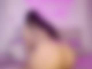Live cam show with Raven Stewart - Squirt on slutload