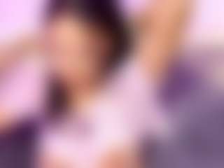 AliceeThorn's Live Sex Cam Show