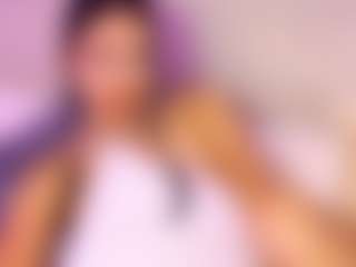 Live cam show with AliceeThorn - Tease on sexylive.show