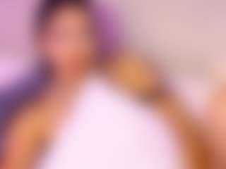 AliceeThorn's Live Sex Cam Show
