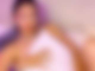 AliceeThorn's Live Sex Cam Show