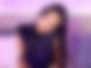 Live cam show with AliceeThorn - Drinking on Latina Girls