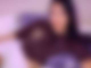 AliceeThorn's Live Sex Cam Show