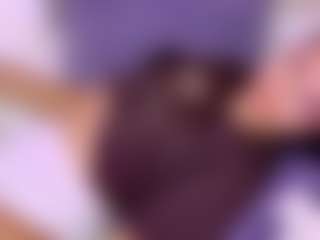 AliceeThorn's Live Sex Cam Show