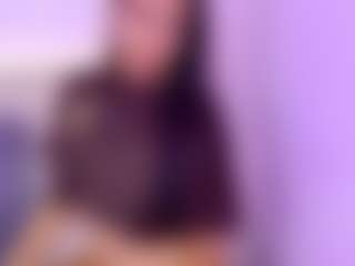 AliceeThorn's Live Sex Cam Show