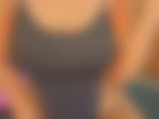 Live cam show with AlisonJaimes - Public Black on SxyPornLive