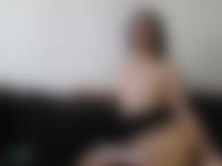 Rossemarie's Live Sex Cam Show