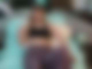 SaveTheBea's Live Sex Cam Show