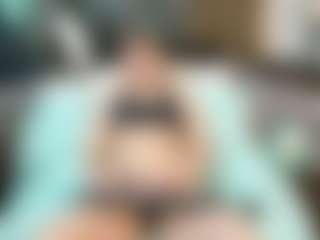 SaveTheBea's Live Sex Cam Show