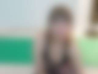 SaveTheBea's Live Sex Cam Show