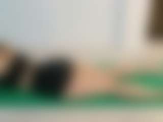 SaveTheBea's Live Sex Cam Show