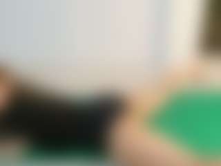 SaveTheBea's Live Sex Cam Show