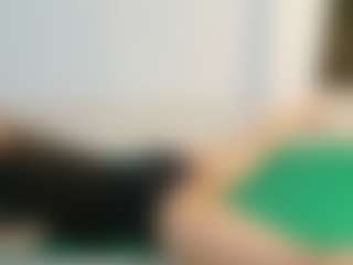 SaveTheBea's Live Sex Cam Show