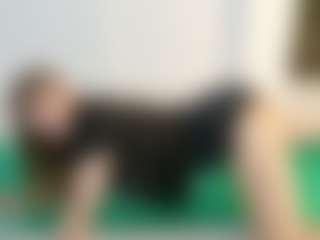 SaveTheBea's Live Sex Cam Show