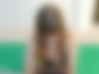 SaveTheBea's Live Sex Cam Show