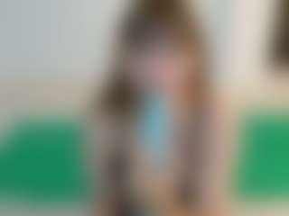 SaveTheBea's Live Sex Cam Show