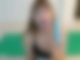SaveTheBea's Live Sex Cam Show