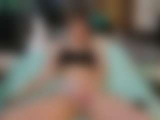 SaveTheBea's Live Sex Cam Show