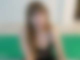 SaveTheBea's Live Sex Cam Show