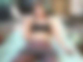 SaveTheBea's Live Sex Cam Show
