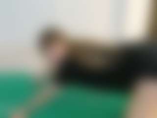 SaveTheBea's Live Sex Cam Show