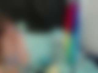 SaveTheBea's Live Sex Cam Show