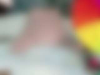 SaveTheBea's Live Sex Cam Show