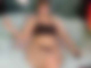 SaveTheBea's Live Sex Cam Show