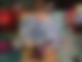 SaveTheBea's Live Sex Cam Show