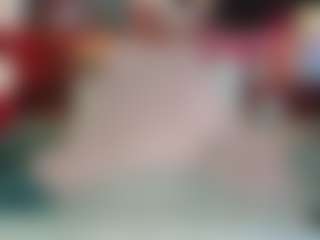 SaveTheBea's Live Sex Cam Show