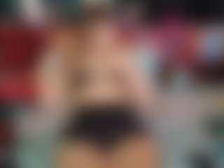 SaveTheBea's Live Sex Cam Show