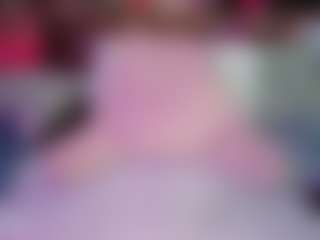SaveTheBea's Live Sex Cam Show