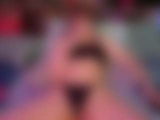 SaveTheBea's Live Sex Cam Show
