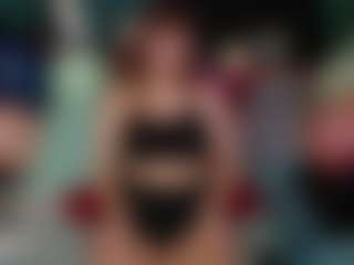 SaveTheBea's Live Sex Cam Show
