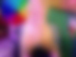 SaveTheBea's Live Sex Cam Show