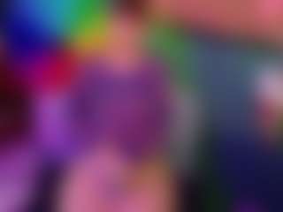 SaveTheBea's Live Sex Cam Show