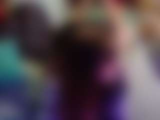 SaveTheBea's Live Sex Cam Show